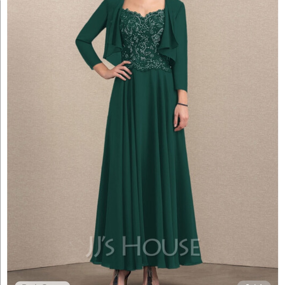 Brand new with tags formal dress  beautiful fabric.